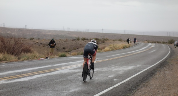 Pete setting off on the Valley of Fire Time Trial, taking advantage of a lapse in the rain